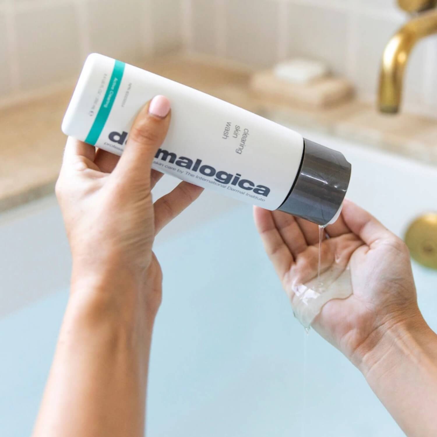 ACTIVE CLEARING SKIN WASH (LIMPIADOR FACIAL)